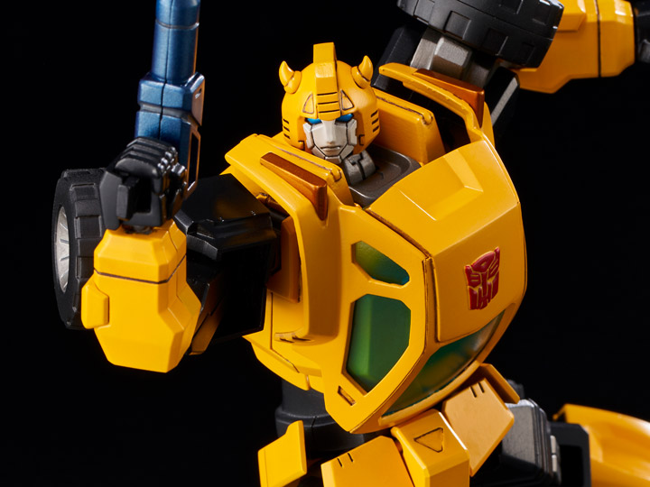 TRANFORMERS BUMBLEBEE Model Kit - immagine 2